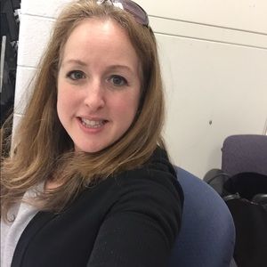 Meet your Posher, Debbie